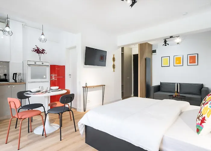 Cinema Union Apartment *