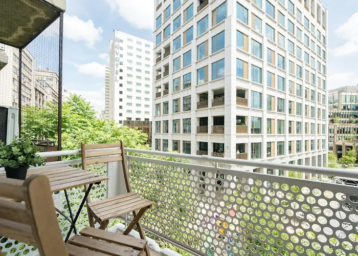 Cinema Union Apartment *